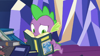 Spike reading Burnferno book S8E24