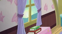 Sun rising outside a bedroom window S9E22