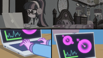 Twilight Sparkle hacking the security system EGHU