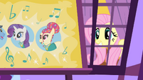 Fluttershy peeking outside S4E14