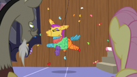 Living pinata sneezing candy again S7E12