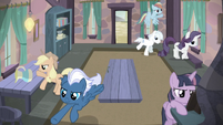 Mane Six and village ponies storm Starlight's house S5E2