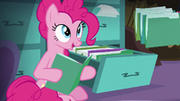 Pinkie Pie "here's what I'm thinking" S8E3