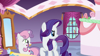 Rainbow laughing outside Rarity's window S6E15