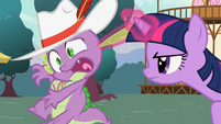 Twilight catching Spike S02E10