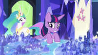 Twilight looking over the Cutie Map S7E1