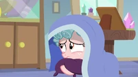Cozy Glow in a blanket and pillow S8E12