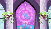 Nightmare Moon on stained glass S2E01