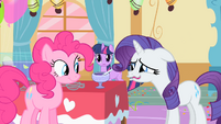 Rarity is pretty disgusted S01E25