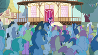 Twilight "please welcome... the Breezies!" S4E16