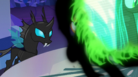 Twilight Changeling back in changeling form S6E25