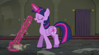 Twilight continues sweeping the floor S6E9