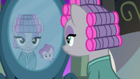Pinkie Pie frowning in the mirror S7E4