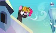 Pinkie Pie looking for intel S3E1