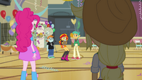 Sunset Shimmer nervous chuckle EG