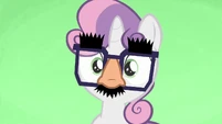 Sweetie Belle wearing Groucho glasses S7E8.png (896 KB)