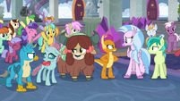 Young Six suspicious of Cozy Glow S8E25