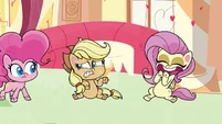 Applejack points out Fluttershy's giddiness PLS1E7a.png (876 KB)