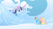 Fluttershy and Rainbow Dash gaping at Rarity's new wings S1E16