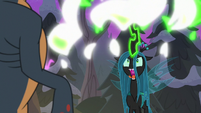 Queen Chrysalis transforms back to normal S9E8