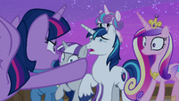 Twilight Sparkle gets angry at her family S7E22