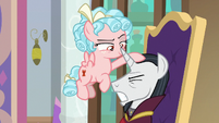 Cozy Glow patting Neighsay's head S8E26