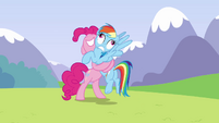 Such a strong hug Pinkie