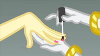 Rarity painting Fluttershy's nails EG2