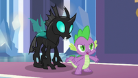 Spike standing up for Thorax S6E16