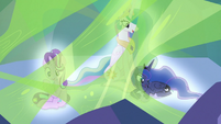 Starlight, Celestia, and Luna glow and vanish S9E25