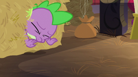 Spike falls out of his hiding spot S8E10