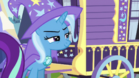 Trixie giving Twilight one last smug look S6E25