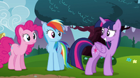 Twilight smiling S4E26