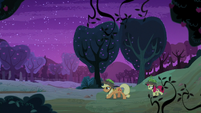 AJ and Apple Bloom sneak through the orchard S9E10