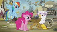 Gilda -nothing's better than gold to a griffon- S5E8