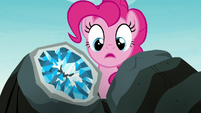 Pinkie Pie sees the geode split in half S8E3