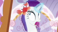 Rarity discovers a crab in her mane S6E22