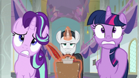 Twilight and Starlight hinting toward Neighsay S8E1