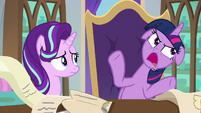 Twilight upset -well, excuse me!- S9E1