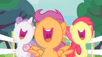 CMC singing with nose up to the sky S4E05