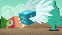 Giant die magically sprouts wings S6E17