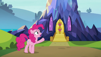 Pinkie Pie "this place grew out of nowhere" S7E4