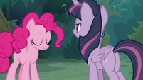 Pinkie Pie nodding at fake Twilight S8E13