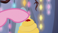 Pinkie Pie presses cherry-shaped button S9E14