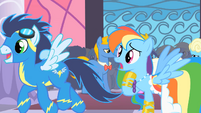 Soarin' ignoring Rainbow Dash S1E26