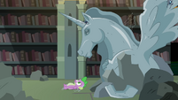 Spike sees an alicorn horse statue S4E03