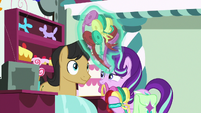 Starlight Glimmer buying a lot of streamers S9E11