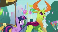 Thorax "aren't you coming?" S7E15.png (1.08 MB)