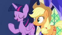 Twilight -this is what friendship is all about- S7E11