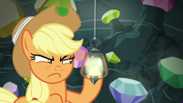 Applejack glaring angrily at Rarity S9E19